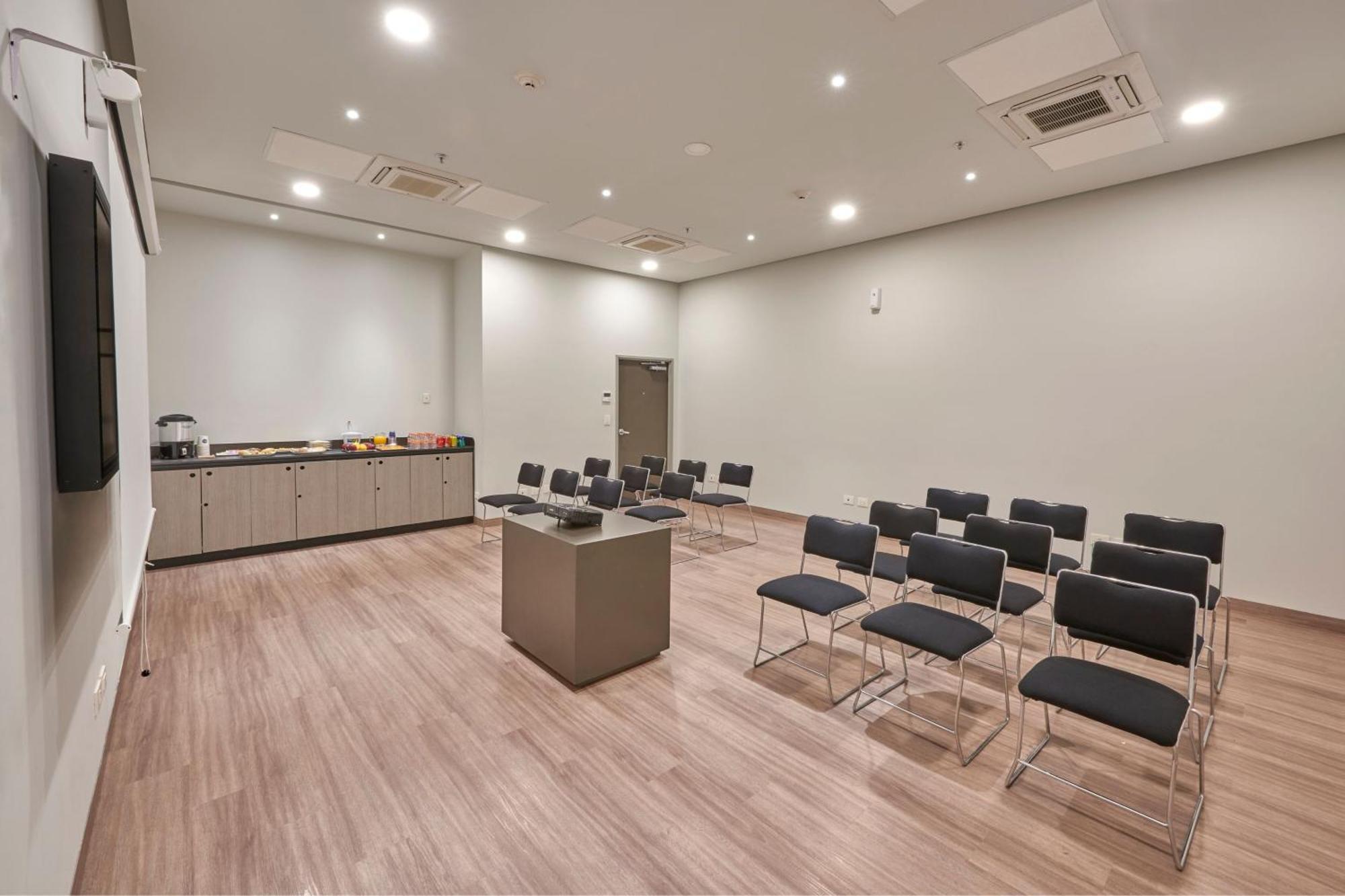 City Express Junior By Marriott Leon Centro De Convenciones Exterior foto